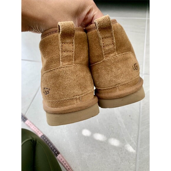 UGG Women's Neumel Boot, Chestnut Size 5 - Picture 5 of 6